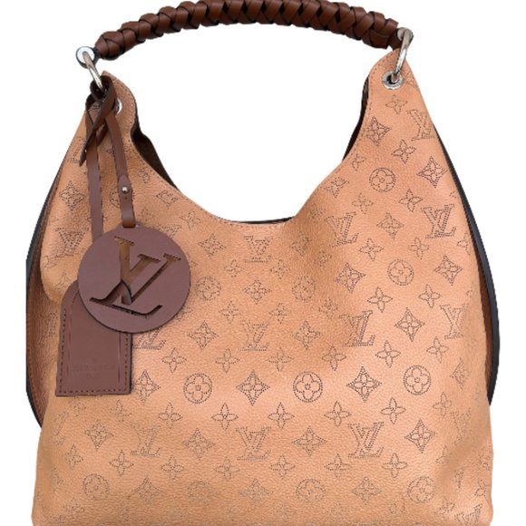 Louis Vuitton Luxary Hobo Bag in Carmel - Picture 4 of 8